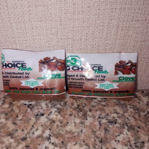 Clove powder (Syzgium aromaticum)